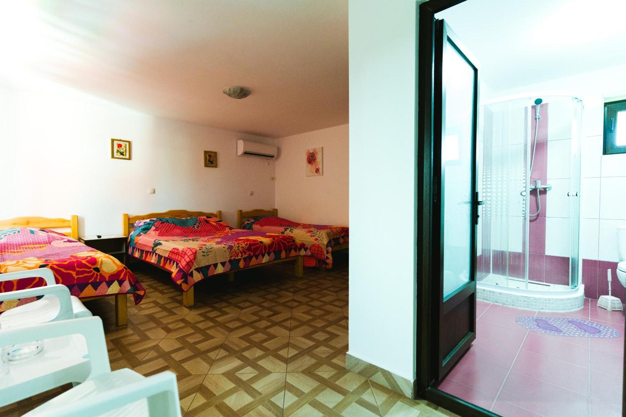 Casa Leahu Hotell Costinesti Exteriör bild