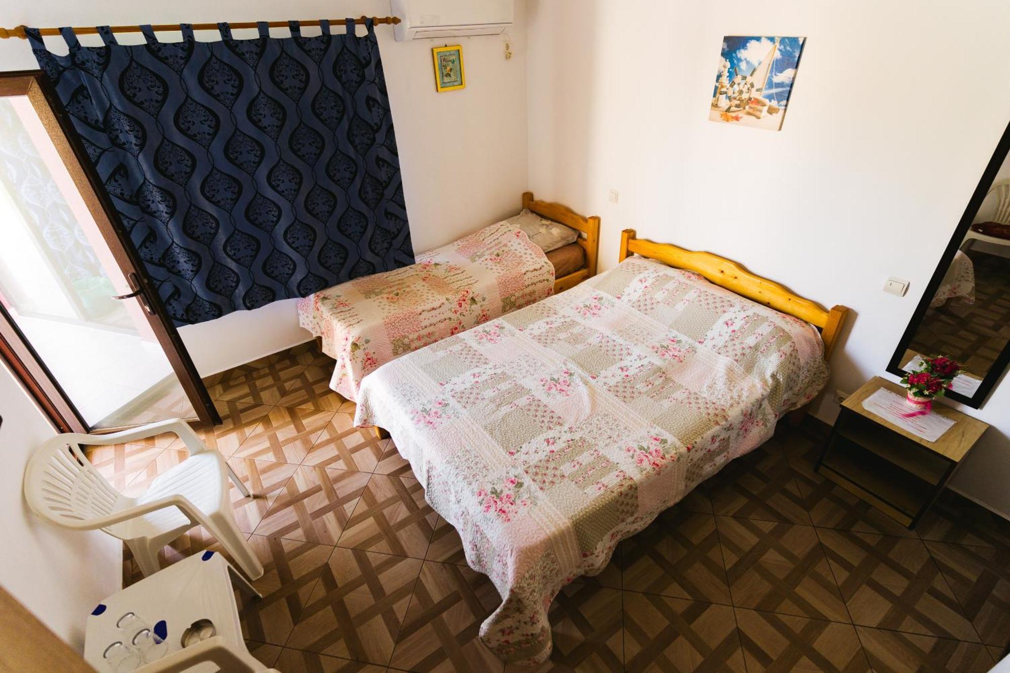 Casa Leahu Hotell Costinesti Exteriör bild